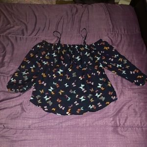 Never worn butterfly shoulder summer top
